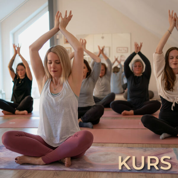 Lovely Yoga Produltbild Yoga Kurs